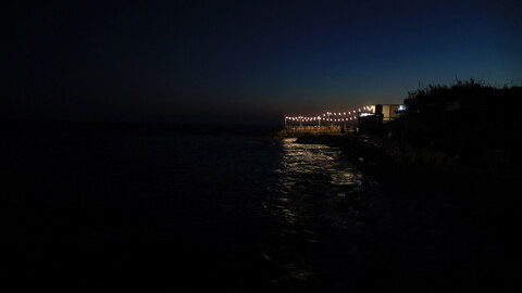 Tyre sea by night 