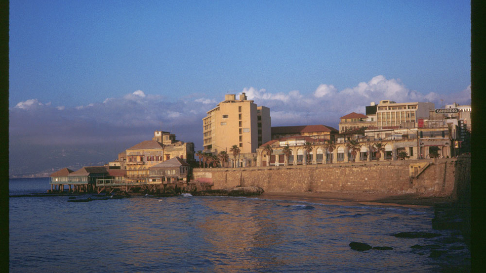 Beirut’s sea wall at the height of Lebanon’s “Golden Age.” May 1, 1965. (Indiana University Archives, Charles Cushman Collection)